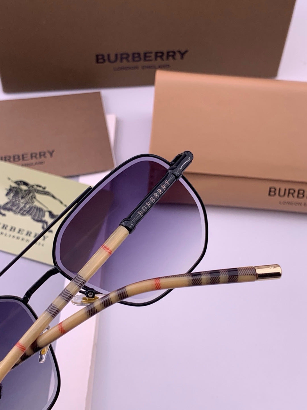 Burberry B938 Aviator Purple Lens Sunglasses for Men - 416056 - detail image 6