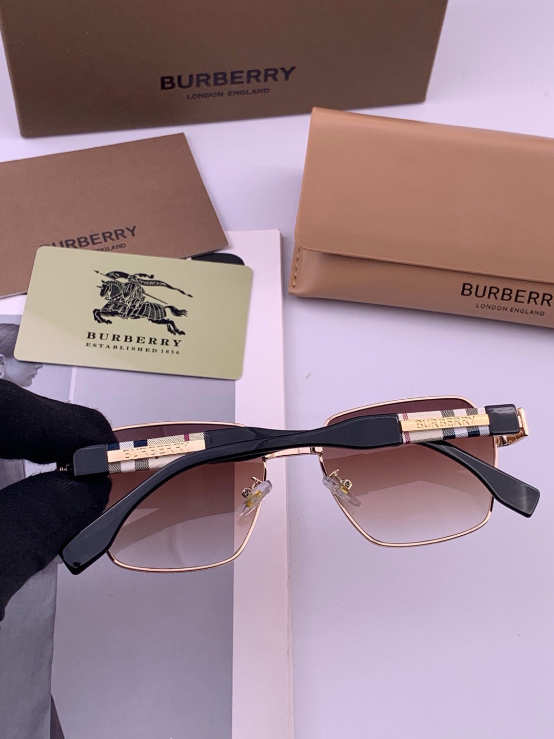 Burberry 101 Aviator Purple Lens Sunglasses for Men - 432456 - detail image 3