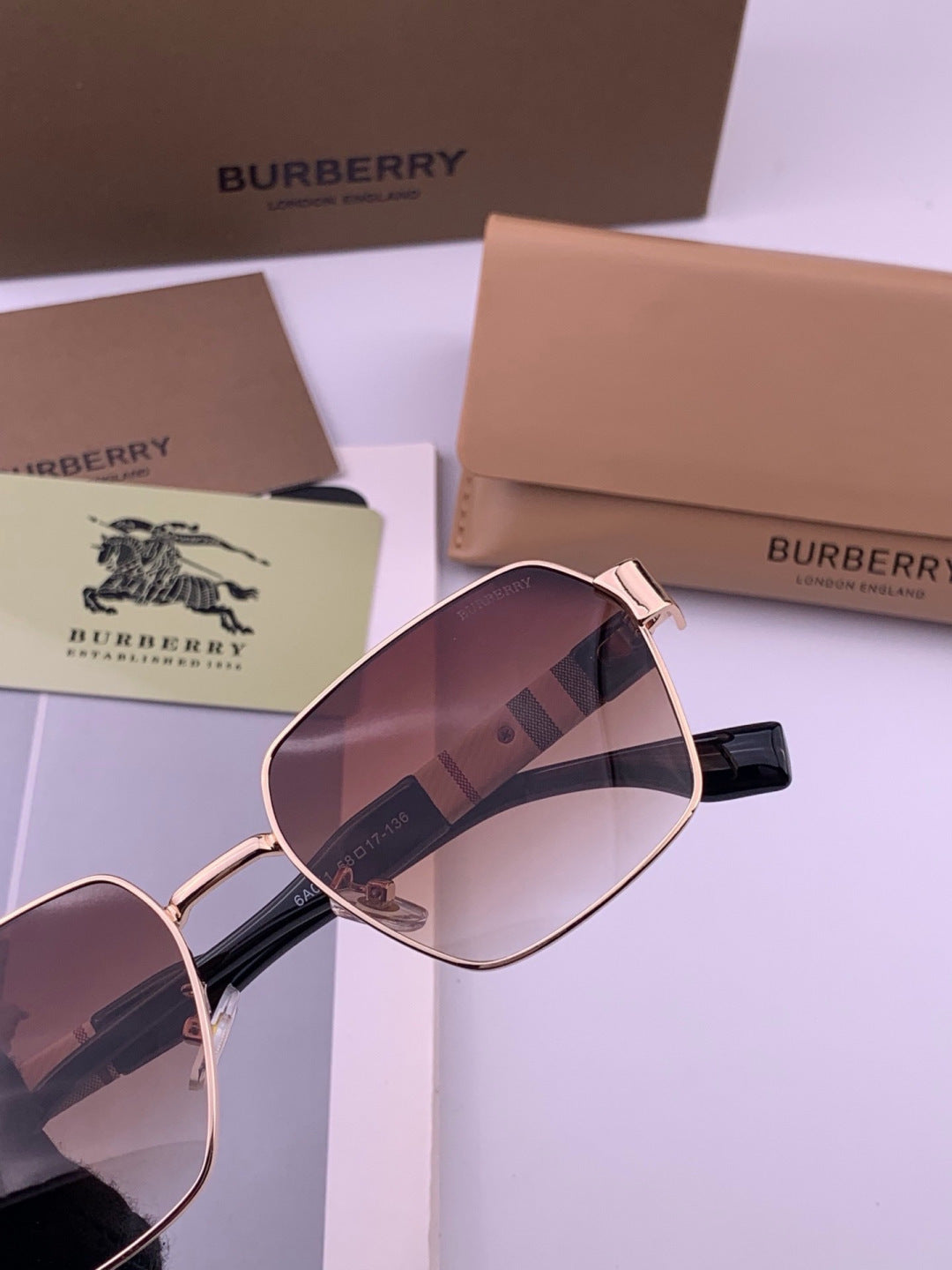 Burberry 101 Aviator Purple Lens Sunglasses for Men - 432456 - detail image 5