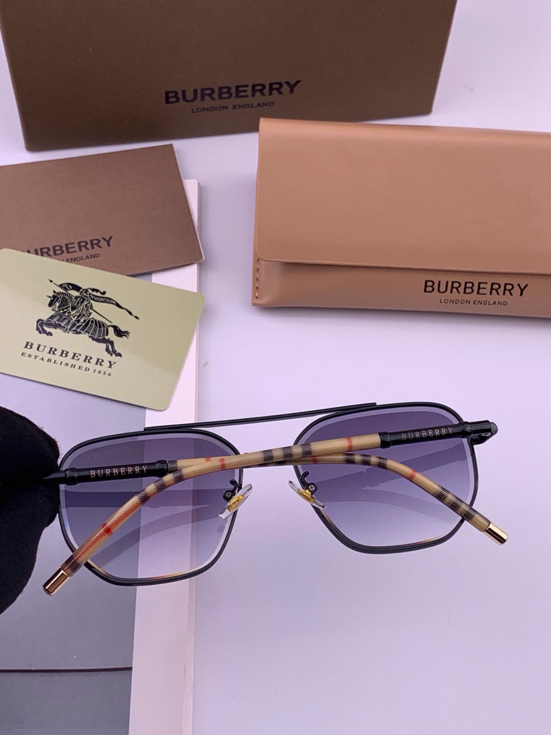Burberry B938 Aviator Purple Lens Sunglasses for Men - 449593 - detail image 4