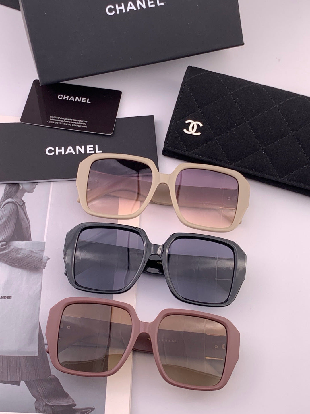 Chanel CH87004 Oversized Red Lens Sunglasses for Men & Women - 493588 - detail image 7