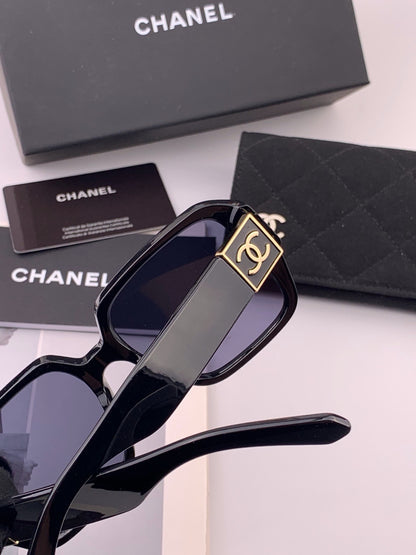 Chanel CH87004 Oversized Black Lens Sunglasses for Men & Women - detail image 4