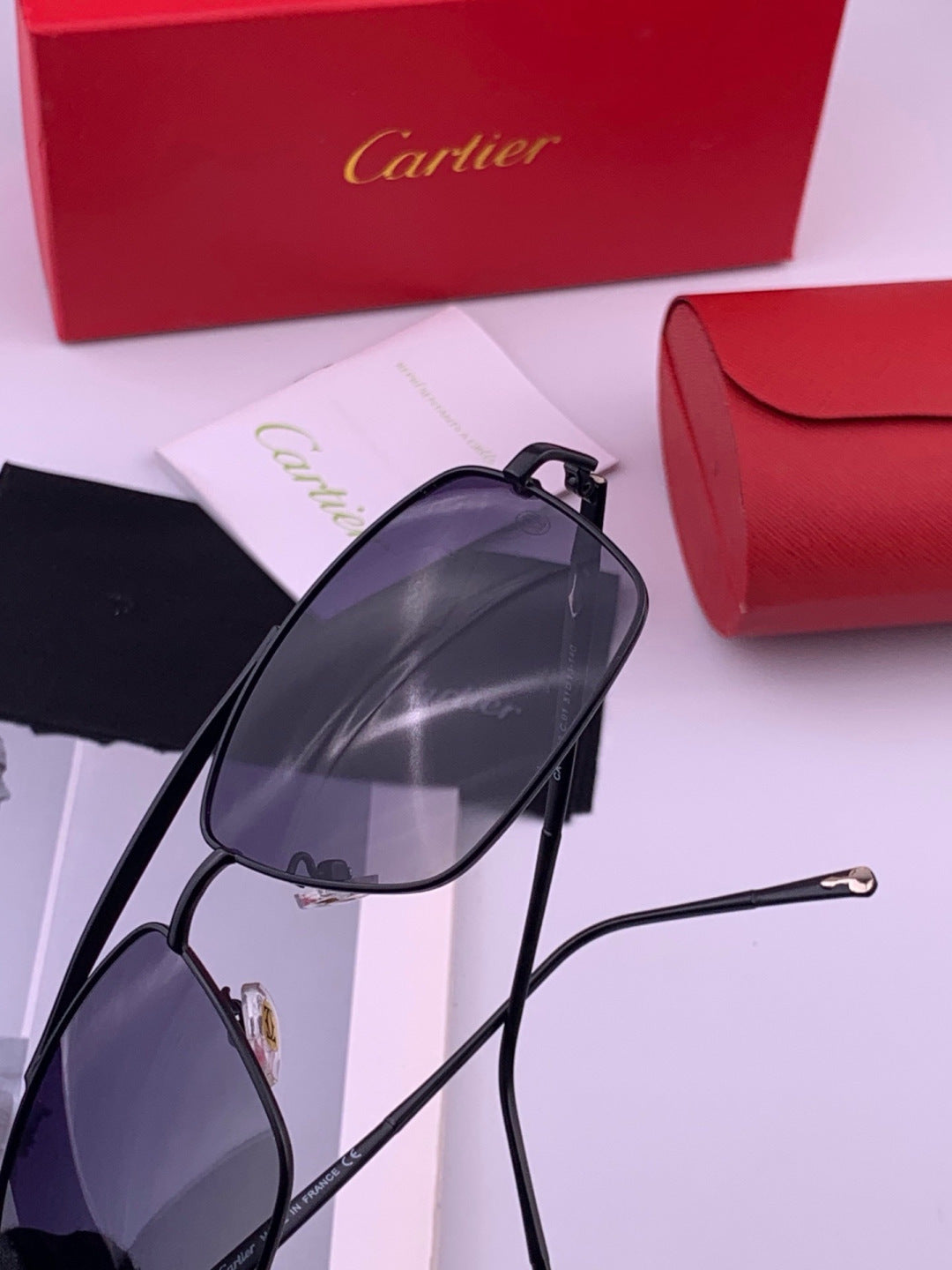 Cartier CK8100 Polarized Fashion Gold Lens Sunglasses for Men & Women - detail image 5