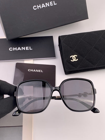 Chanel CH5786 Polarized Oversized Gray Lens Sunglasses for Men & Women - detail image 2