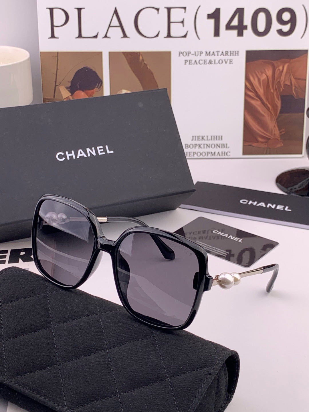 Chanel CH5786 Polarized Oversized Gray Lens Sunglasses for Men & Women - detail image 5