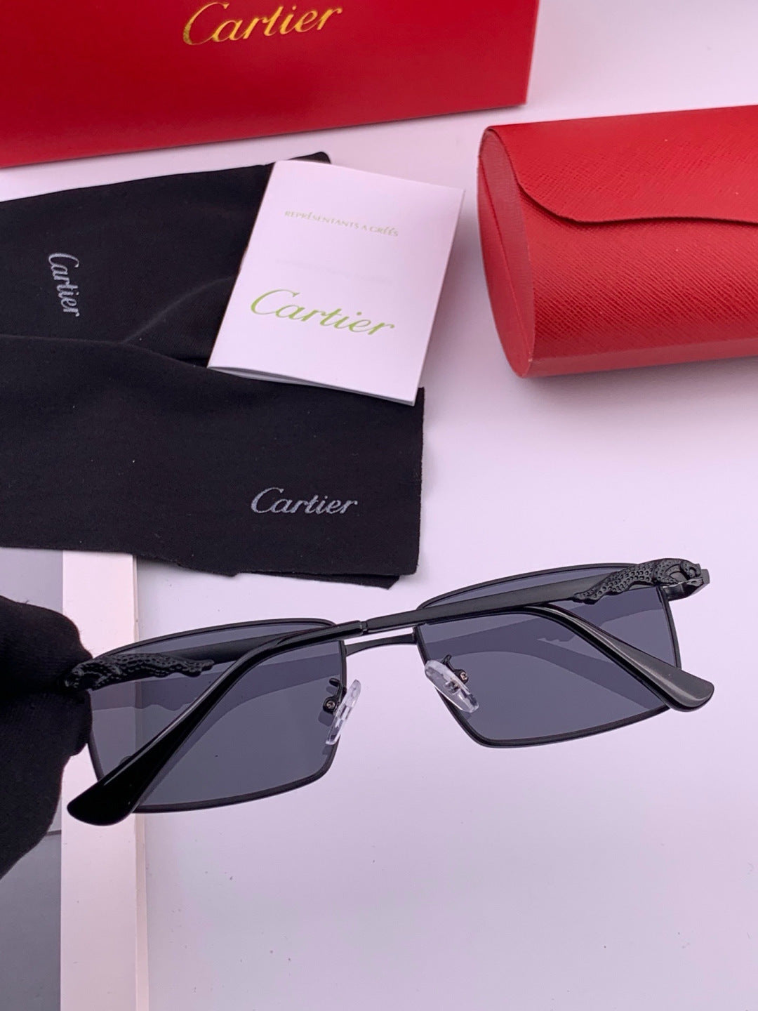 Cartier K51758 Fashion Black Lens Sunglasses for Men & Women - detail image 5