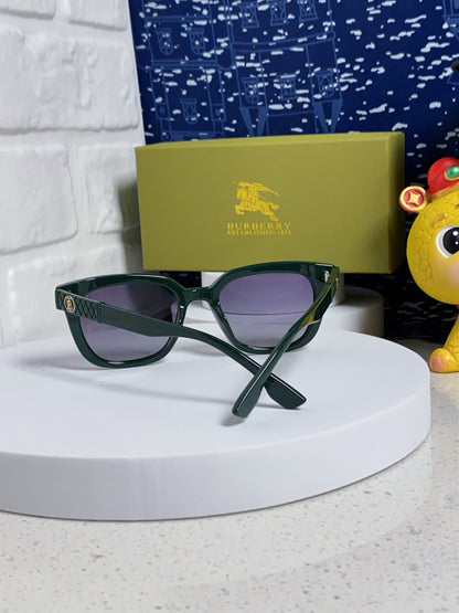 Burberry Polarized Fashion Silver Lens Sunglasses for Men & Women - 399108 - detail image 3