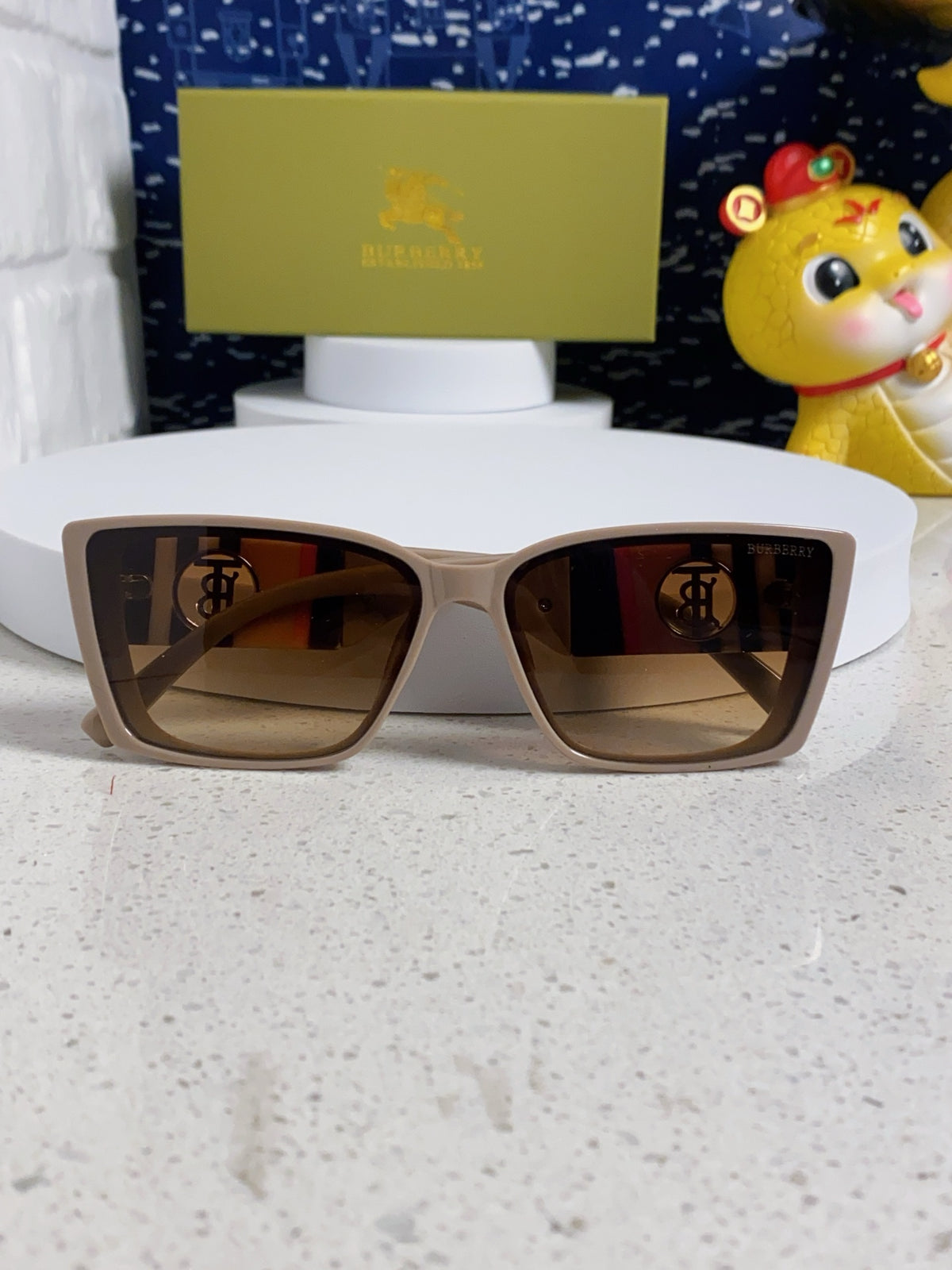 Burberry Fashion Brown Lens Sunglasses for Men & Women - 416034 - detail image 9