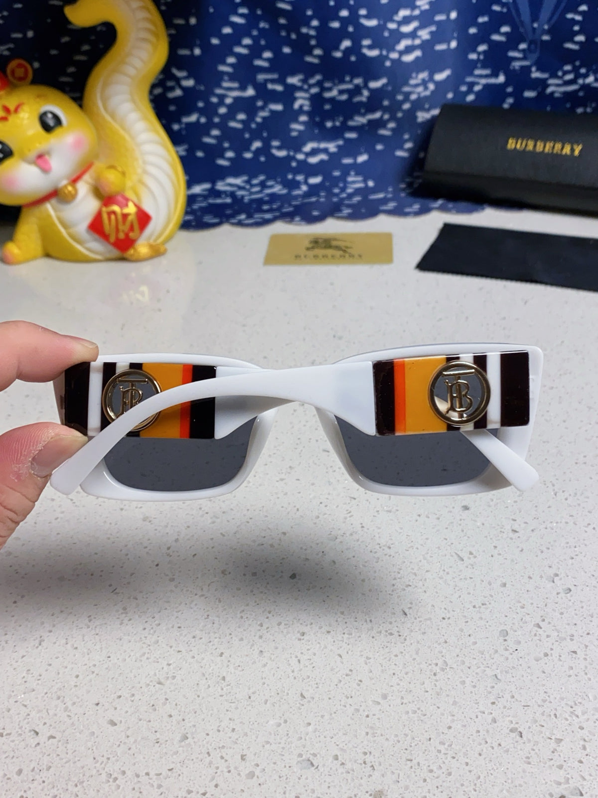 Burberry Fashion Silver Lens Sunglasses for Men & Women - 416035 - detail image 5