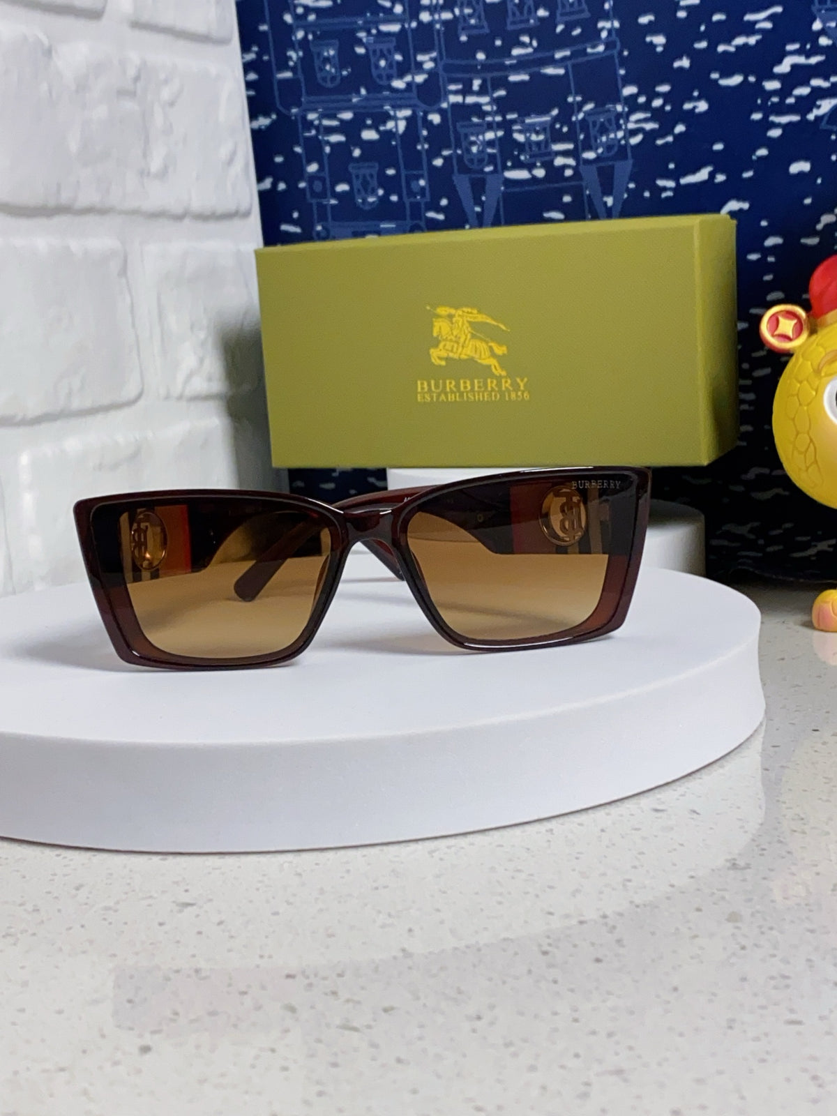 Burberry Fashion Brown Lens Sunglasses for Men & Women - 449587 - detail image 2