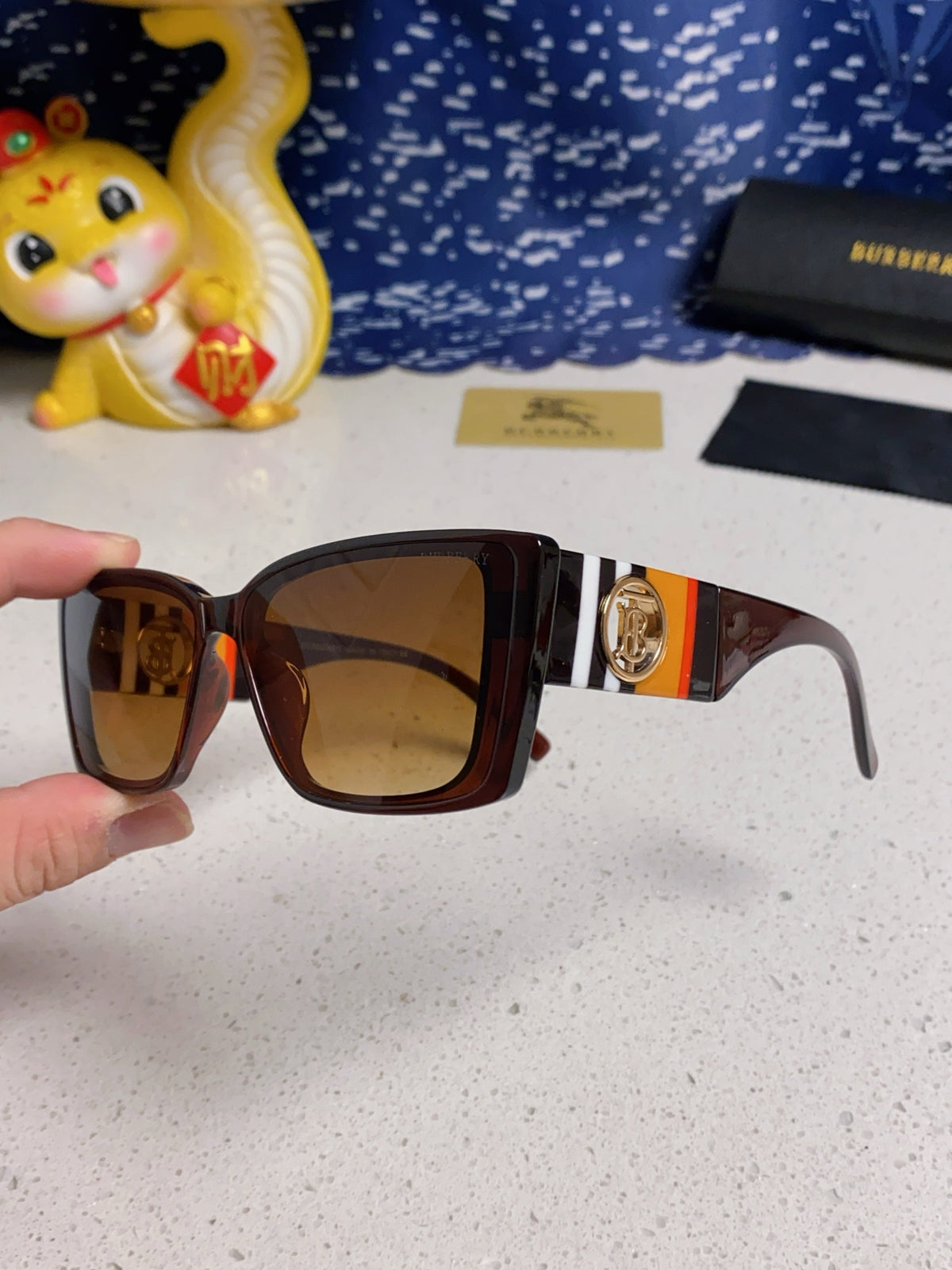 Burberry Fashion Brown Lens Sunglasses for Men & Women - 449587 - detail image 6