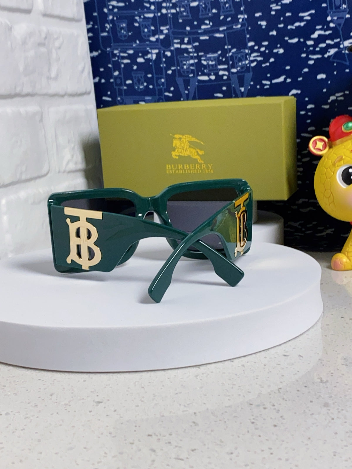 Burberry Oversized Blue Lens Sunglasses for Men & Women - 416028 - detail image 3
