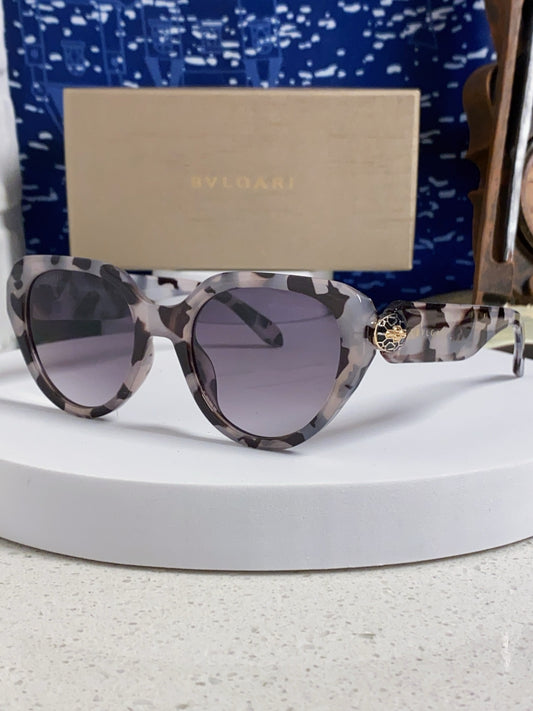 Bottega Veneta Metal Round Gray Lens Sunglasses for Men & Women - 432903