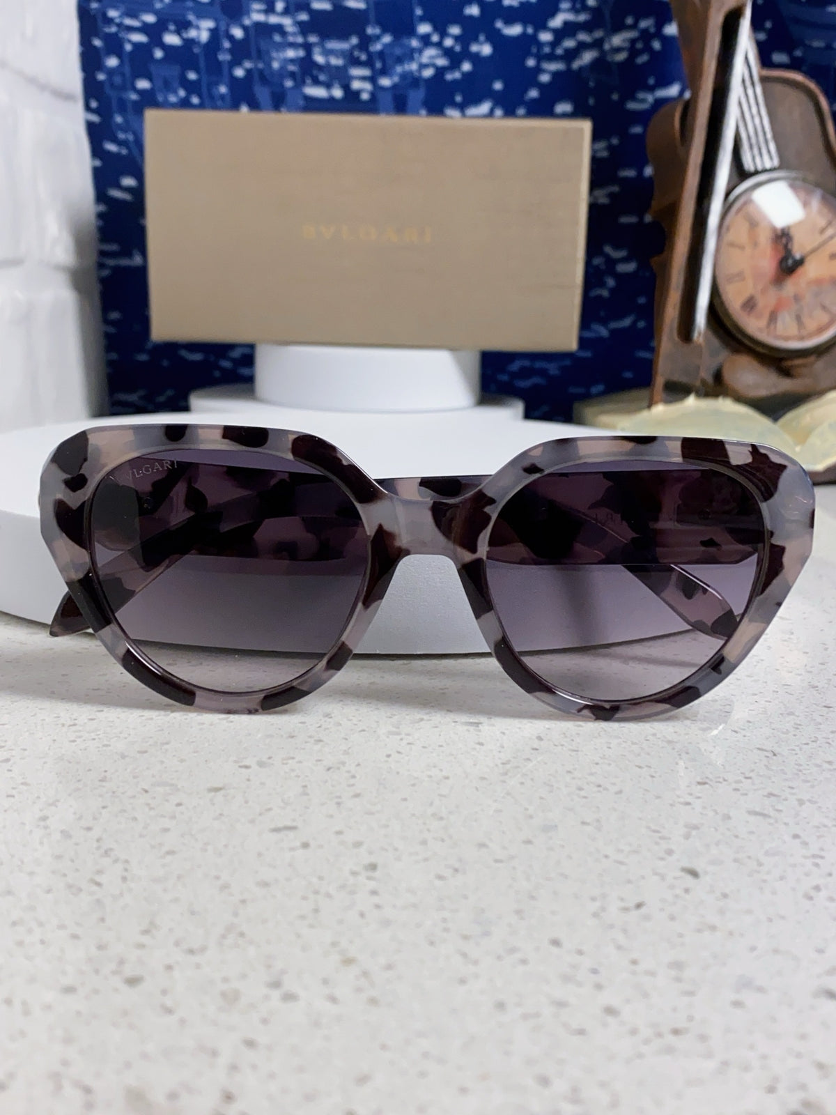Bottega Veneta Metal Round Gray Lens Sunglasses for Men & Women - 432903 - detail image 9