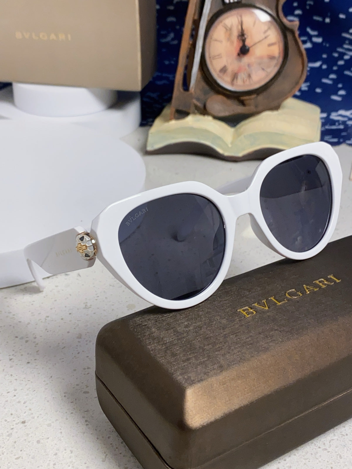 Bottega Veneta Metal Round Blue Lens Sunglasses for Men & Women - 432904 - detail image 10