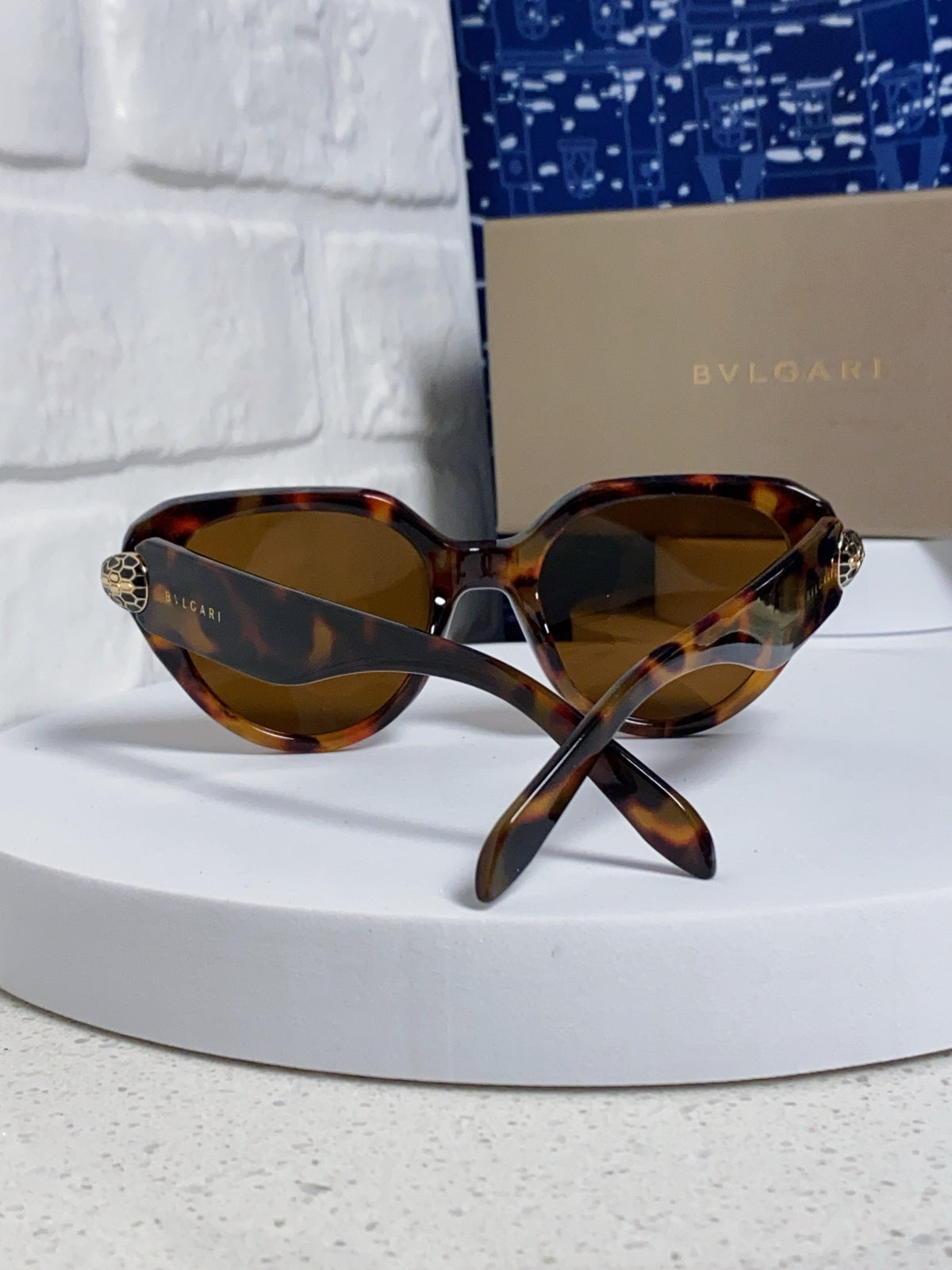 Bottega Veneta Metal Round Brown Lens Sunglasses for Men & Women - 432905 - detail image 3