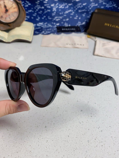 Bottega Veneta Metal Round Gray Lens Sunglasses for Men & Women - 432906 - detail image 6