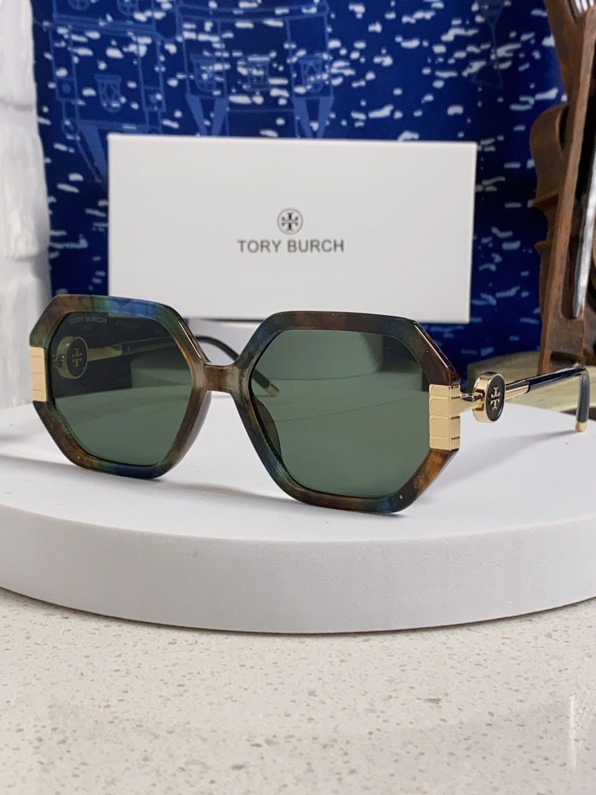 Burberry Fashion Silver Lens Sunglasses for Men & Women - 358586