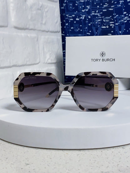 Burberry Fashion Gray Lens Sunglasses for Men & Women - 358587 - detail image 2