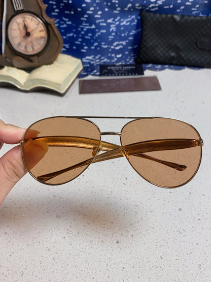 Bottega Veneta Metal Aviator Gold Lens Sunglasses for Men & Women - 416427 - detail image 4