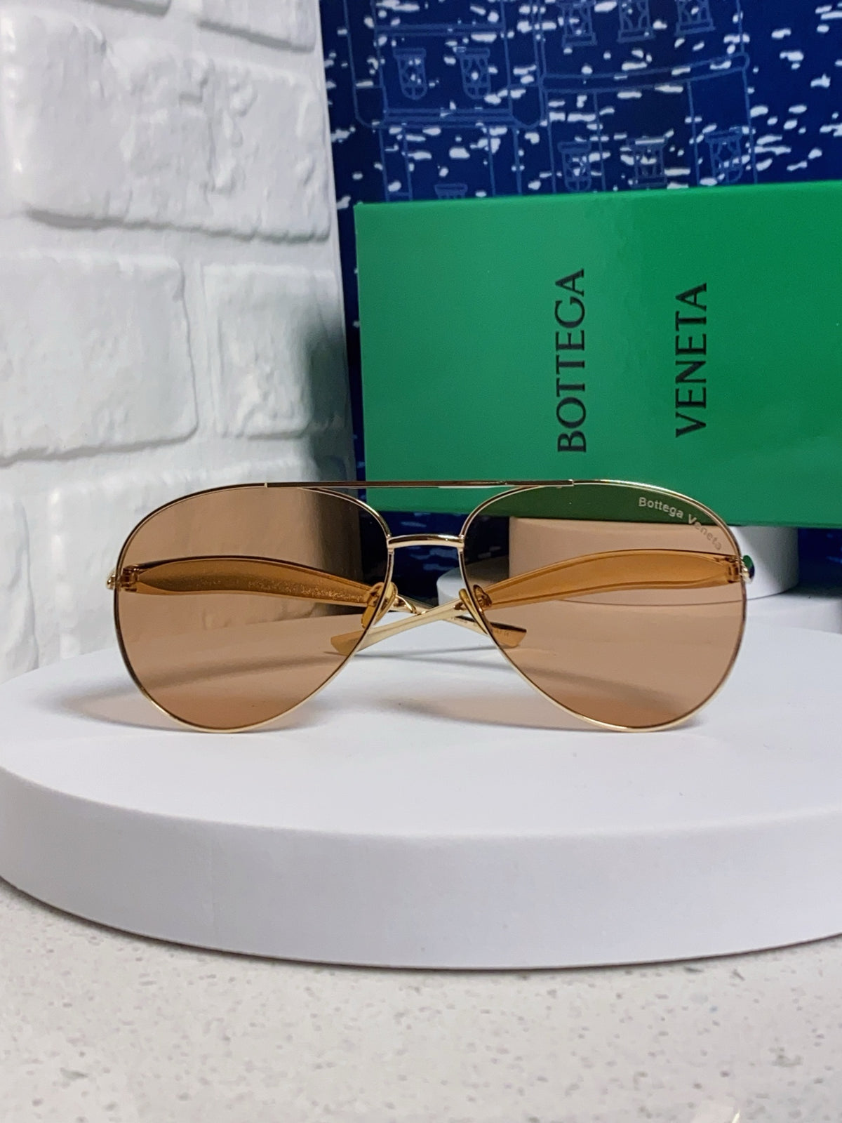 Bottega Veneta Metal Aviator Gold Lens Sunglasses for Men & Women - 432916 - detail image 2