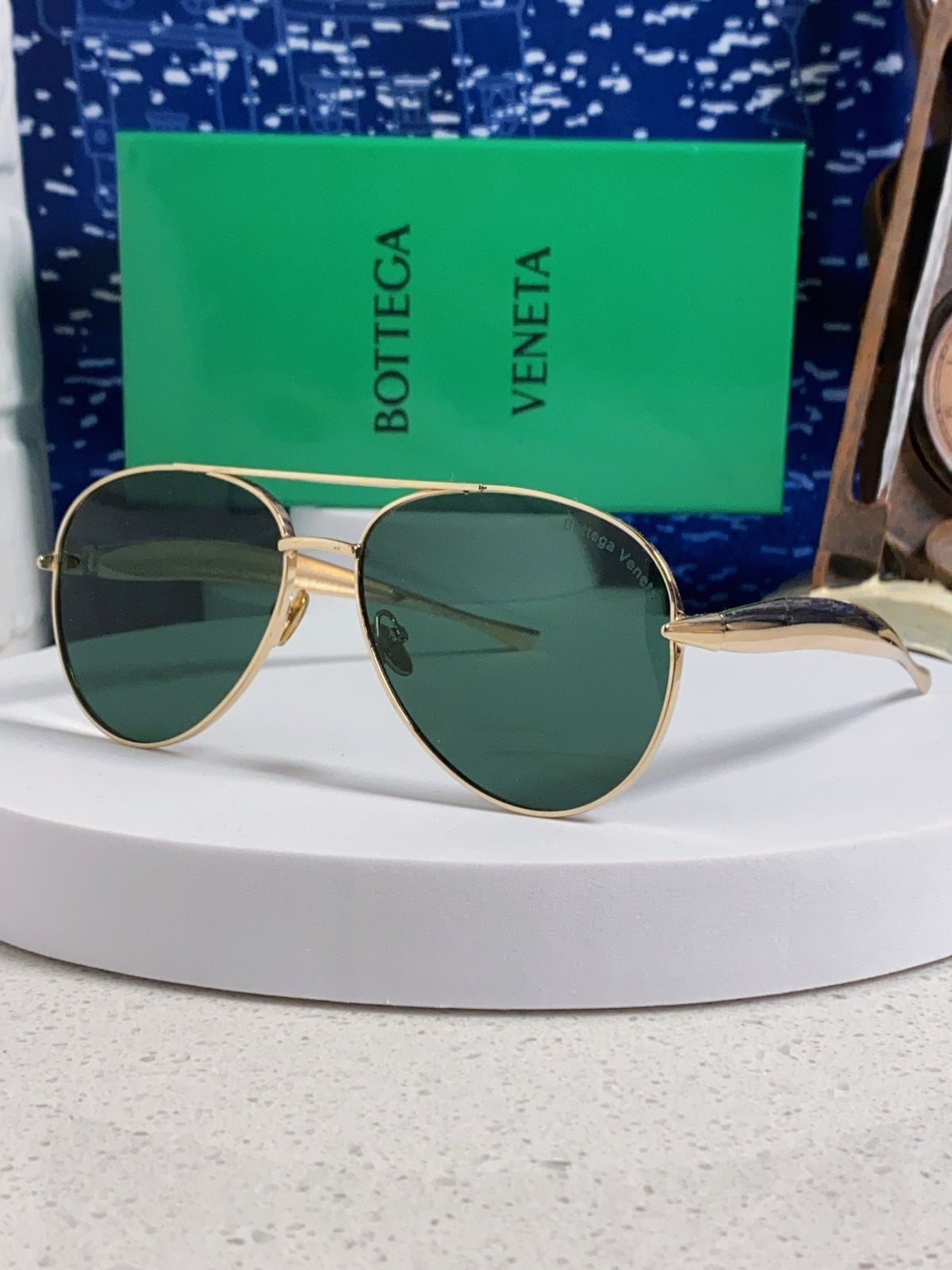 Bottega Veneta Metal Aviator Gold Lens Sunglasses for Men & Women - 867249