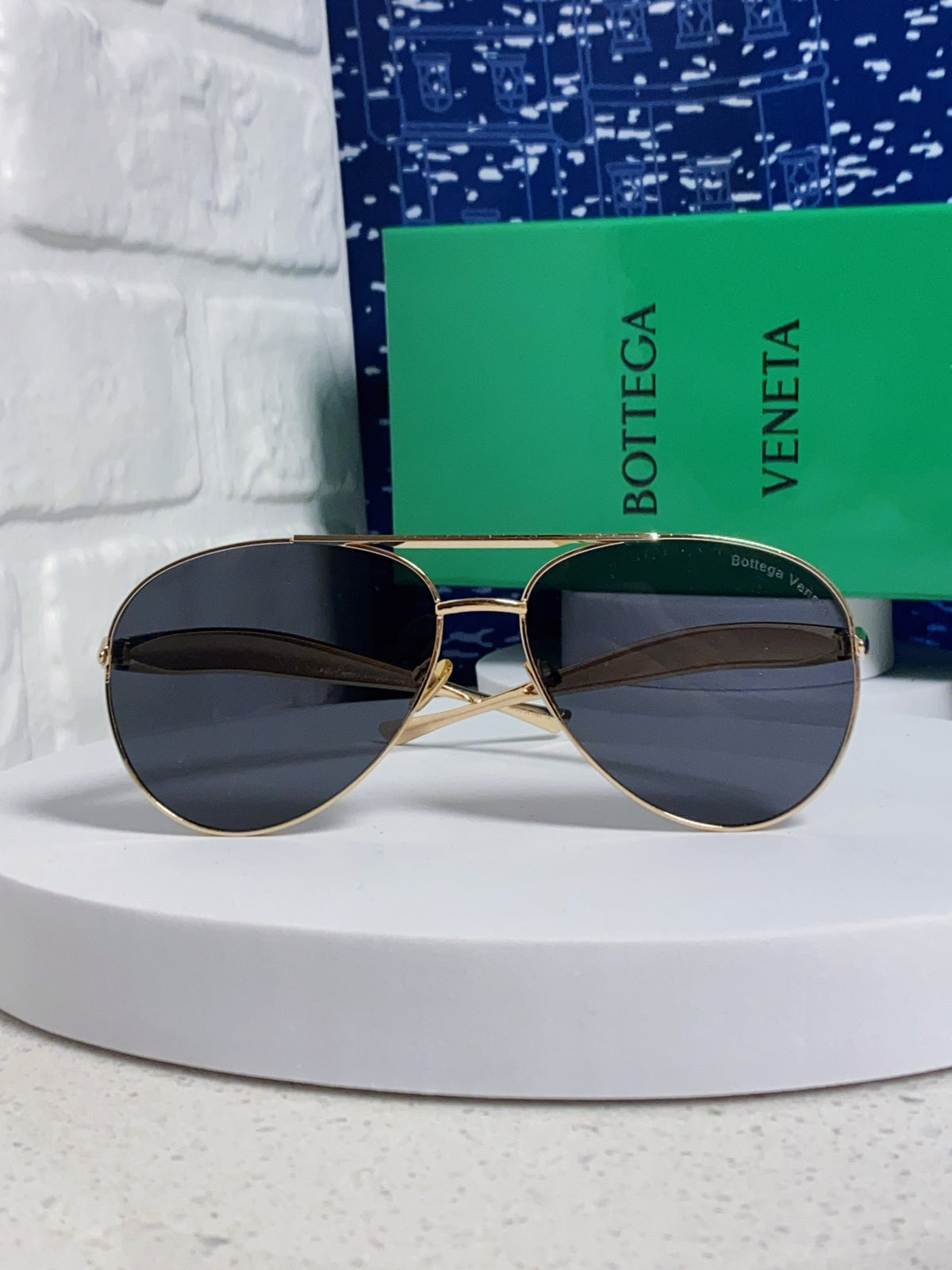 Bottega Veneta Metal Aviator Red Lens Sunglasses for Men & Women - 416429 - detail image 2