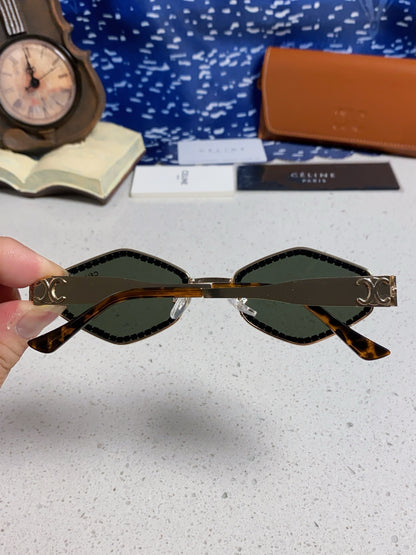 Celine Fashion Gray Lens Sunglasses for Men & Women - 415612 - detail image 5