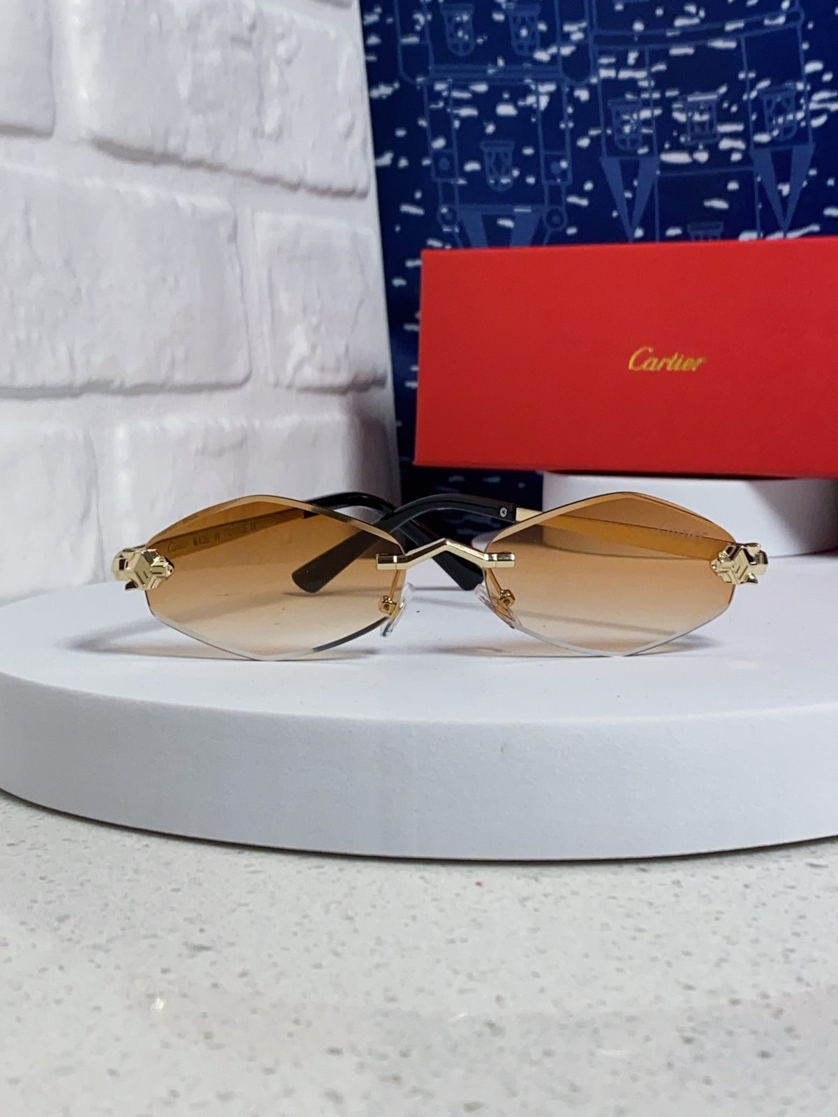 Cartier Lightweight Metal Rimless Gold Lens Sunglasses for Women - detail image 2