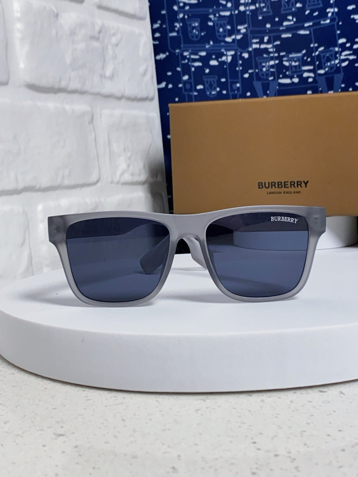 Burberry Fashion Blue Lens Sunglasses for Men & Women - 432511 - detail image 2