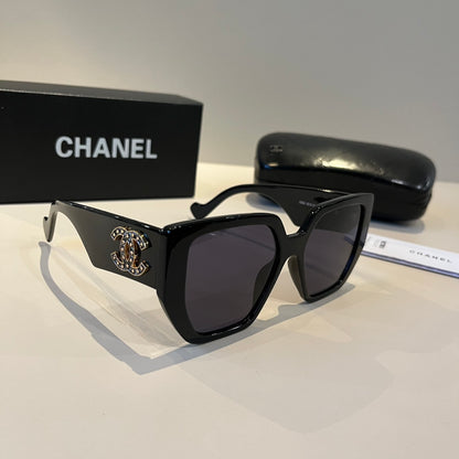 Chanel Fashion Black Lens Sunglasses for Men & Women - 493549