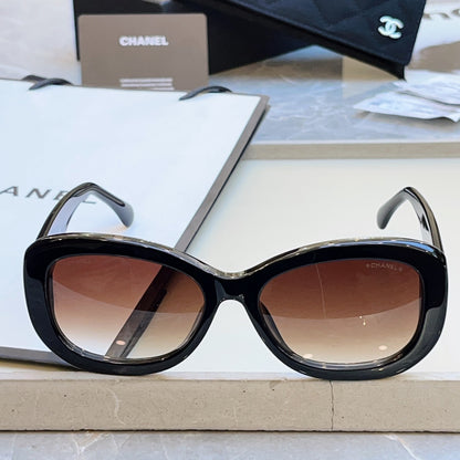 Chanel CH5468-B-A Fashion Black Lens Sunglasses for Men & Women - 493603 - detail image 9