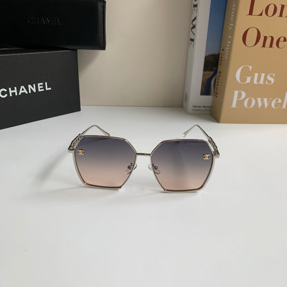 Chanel Metal Fashion Silver Lens Sunglasses for Men & Women - 493513 - detail image 3