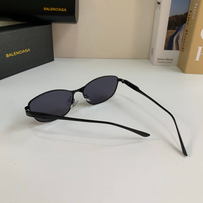 Balenciaga Fashion Silver Lens Sunglasses for Men & Women - detail image 9