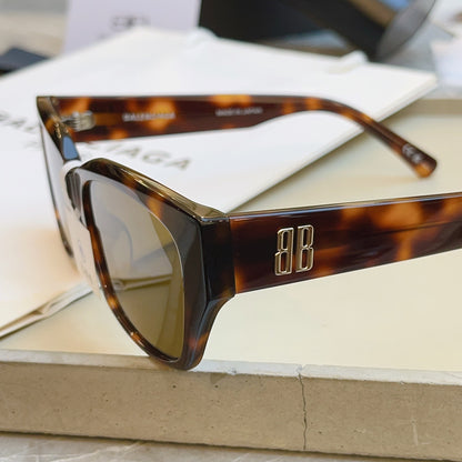 Balenciaga BB0480SK Fashion Black Lens Sunglasses for Men & Women - 487512 - detail image 4