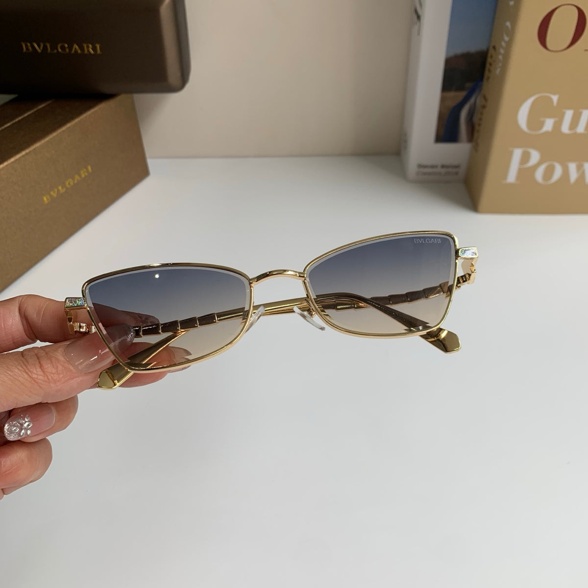 Bottega Veneta Metal Fashion Silver Lens Sunglasses for Men & Women - 372589 - detail image 4