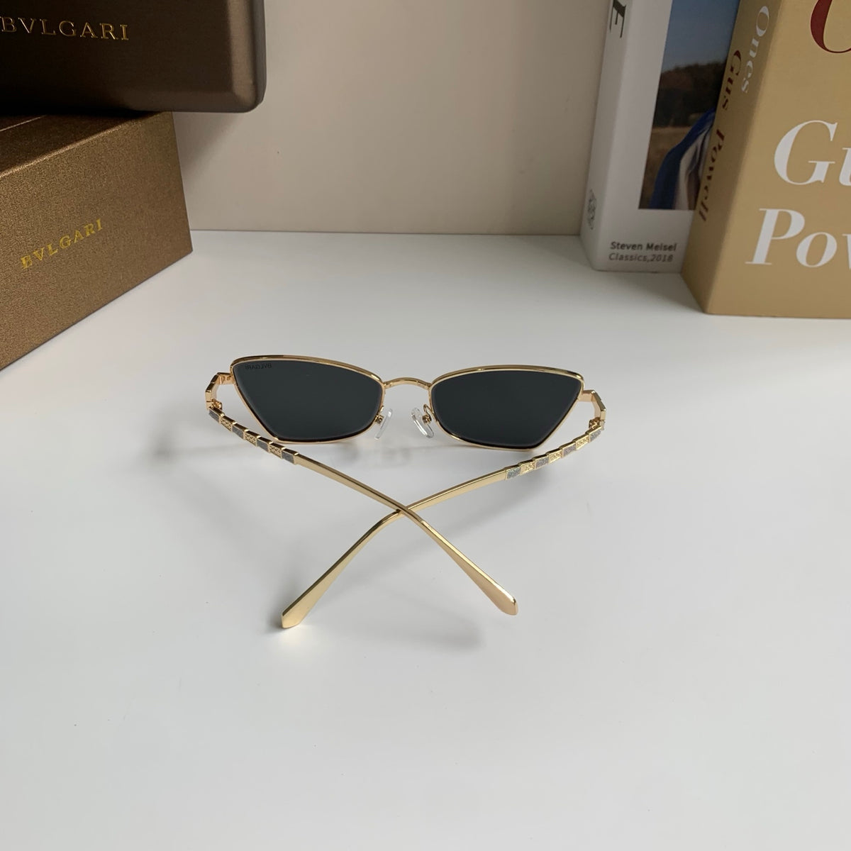 Bottega Veneta Metal Fashion Silver Lens Sunglasses for Men & Women - detail image 8