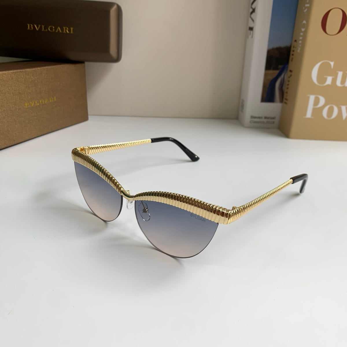 Bottega Veneta Cat-Eye Silver Lens Sunglasses for Men & Women - 372593 - detail image 2