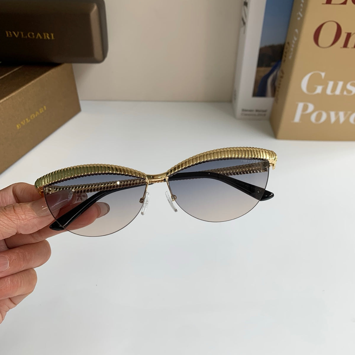 Bottega Veneta Cat-Eye Silver Lens Sunglasses for Men & Women - 466341 - detail image 4