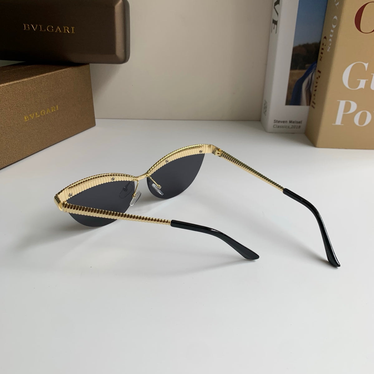 Bottega Veneta Cat-Eye Silver Lens Sunglasses for Men & Women - 372595 - detail image 7
