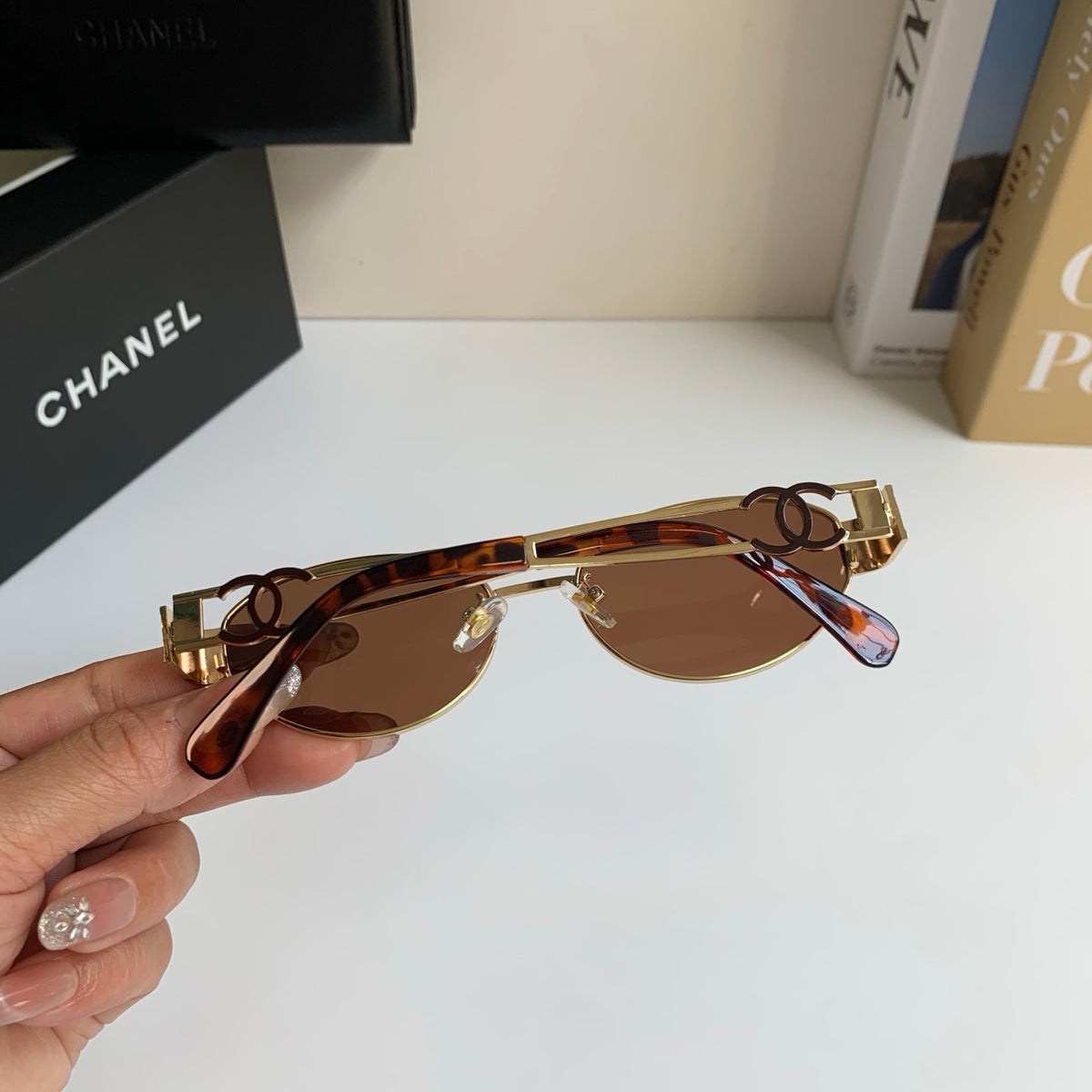 Chanel Metal Fashion Brown Lens Sunglasses for Men & Women - detail image 9