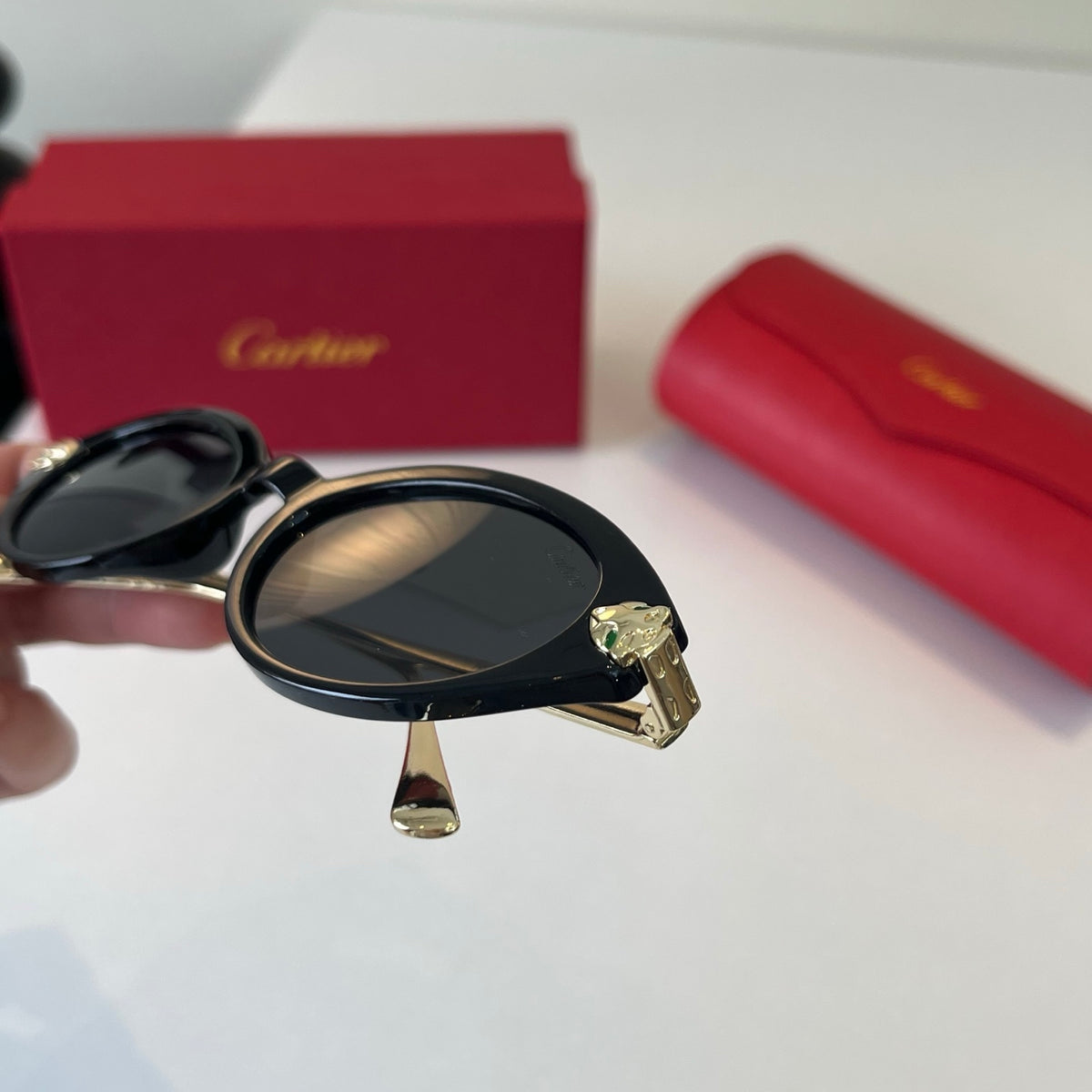 Cartier Lightweight Metal Rimless Silver Lens Sunglasses for Men & Wo - 487273 - detail image 5