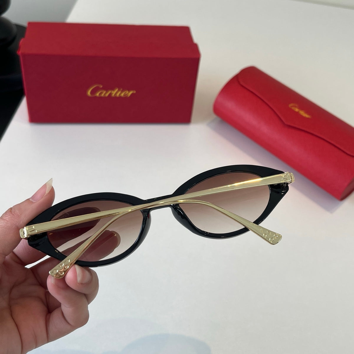 Cartier Lightweight Metal Rimless Silver Lens Sunglasses for Men & Wo - 465865 - detail image 7
