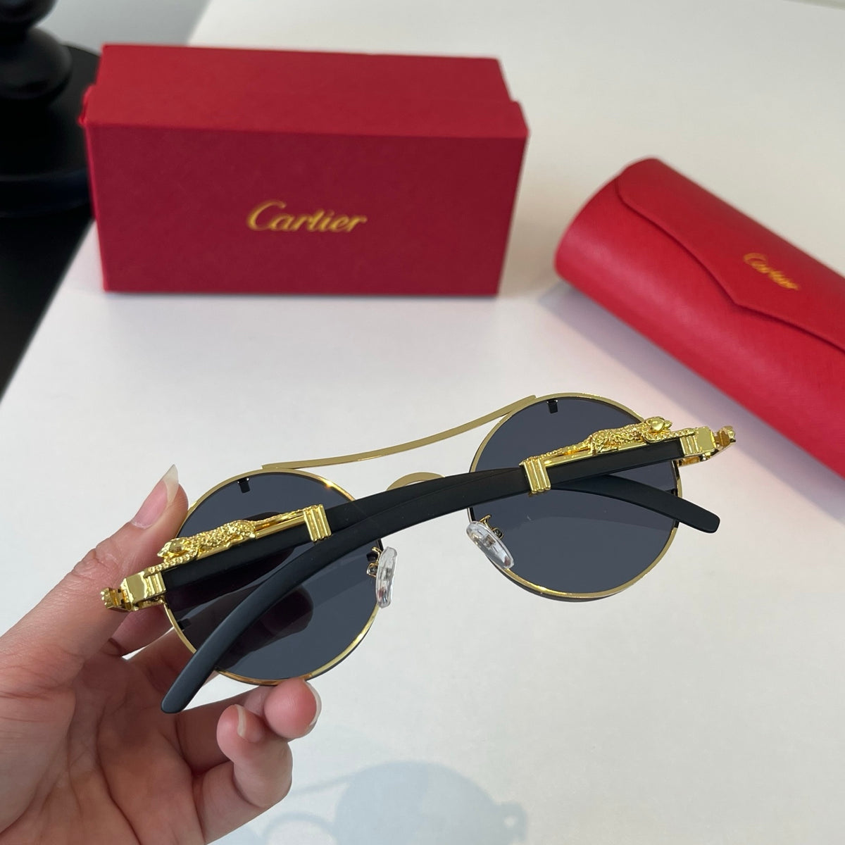 Cartier Lightweight Metal Rimless Silver Lens Sunglasses for Men & Wo - 465851 - detail image 7