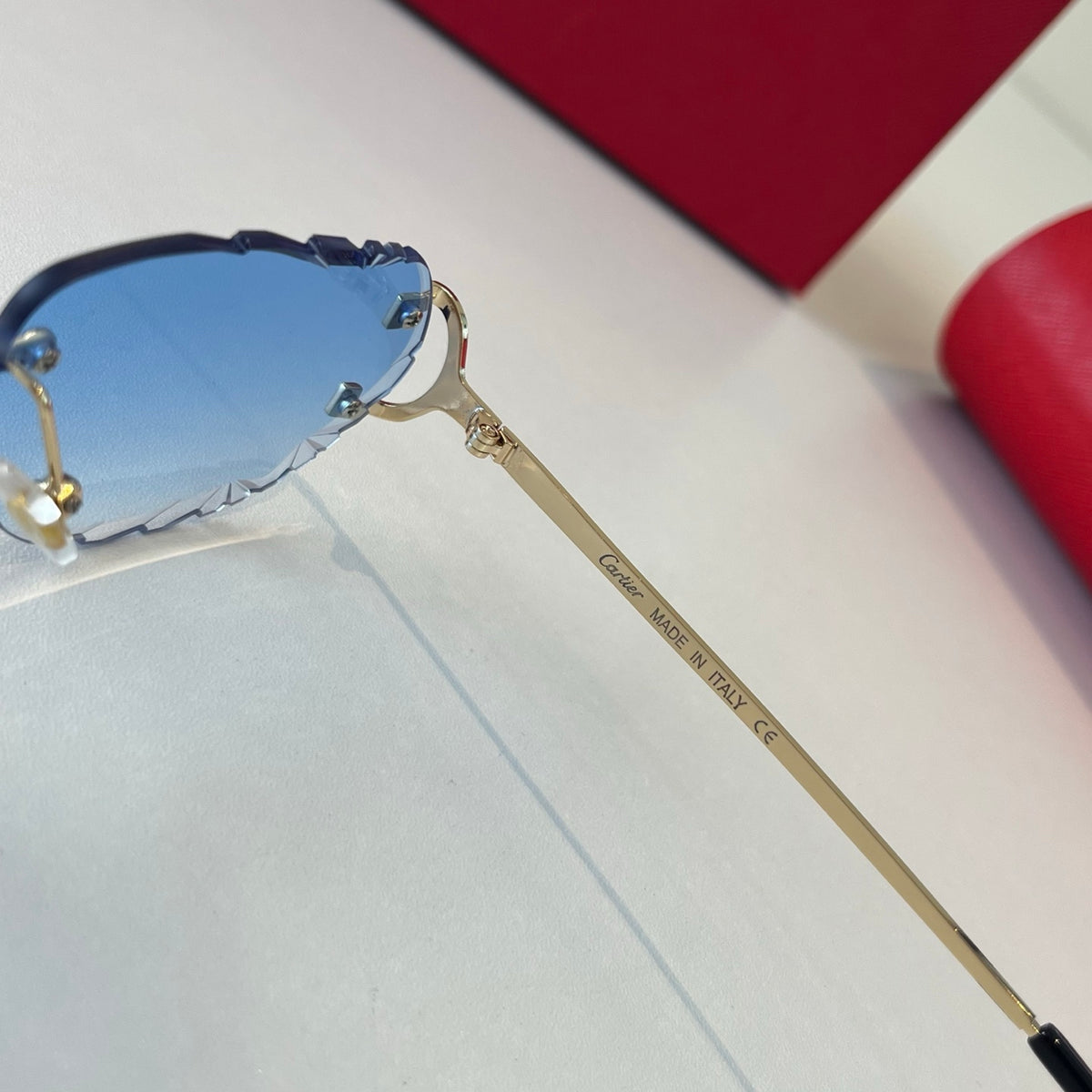 Cartier Lightweight Metal Rimless Blue Lens Sunglasses for Men & Wome - 465870 - detail image 9